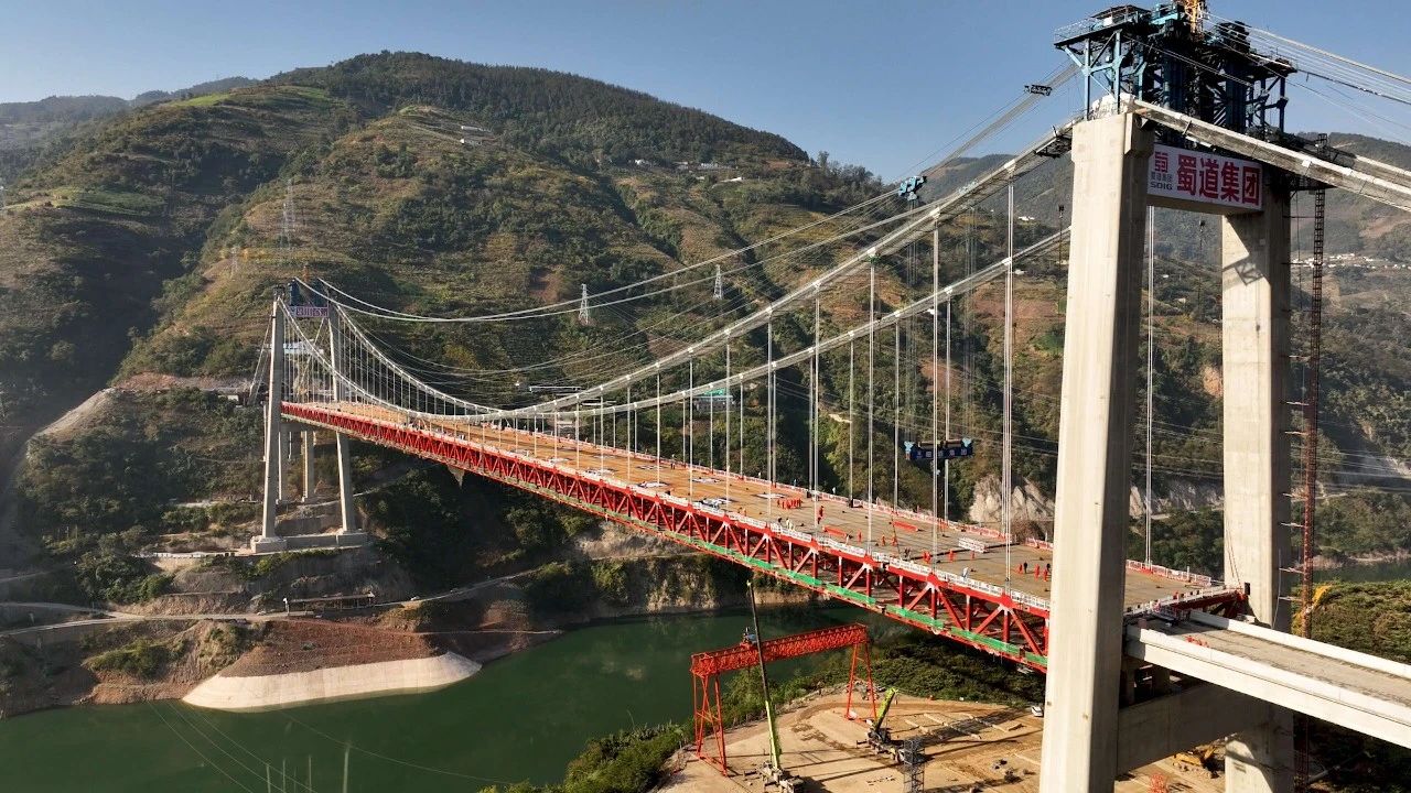 凌江飛架，來看黑水河大橋絢麗的 “空中之舞”！