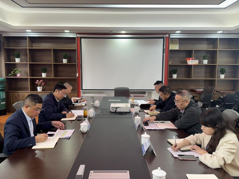 四川路橋紀(jì)委召開廉潔文化建設(shè)專題研討會(huì)